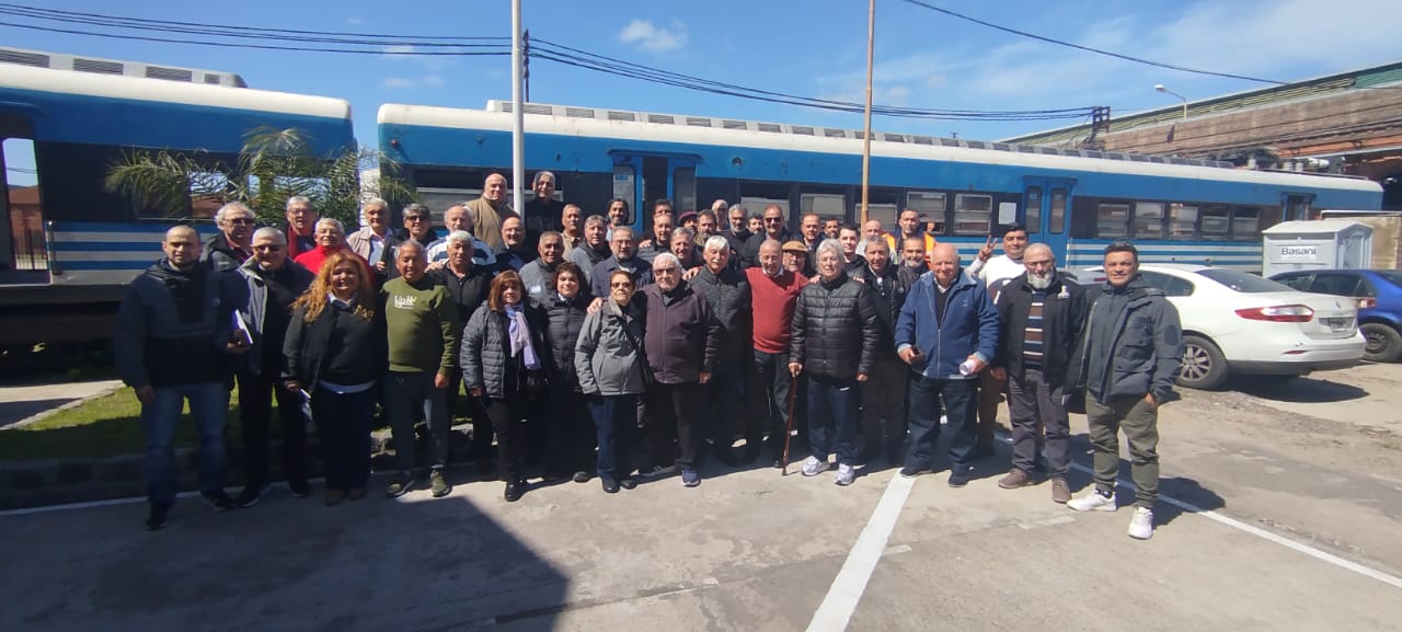 APDFA homenajeó a trabajadores jubilados de la Línea Roca